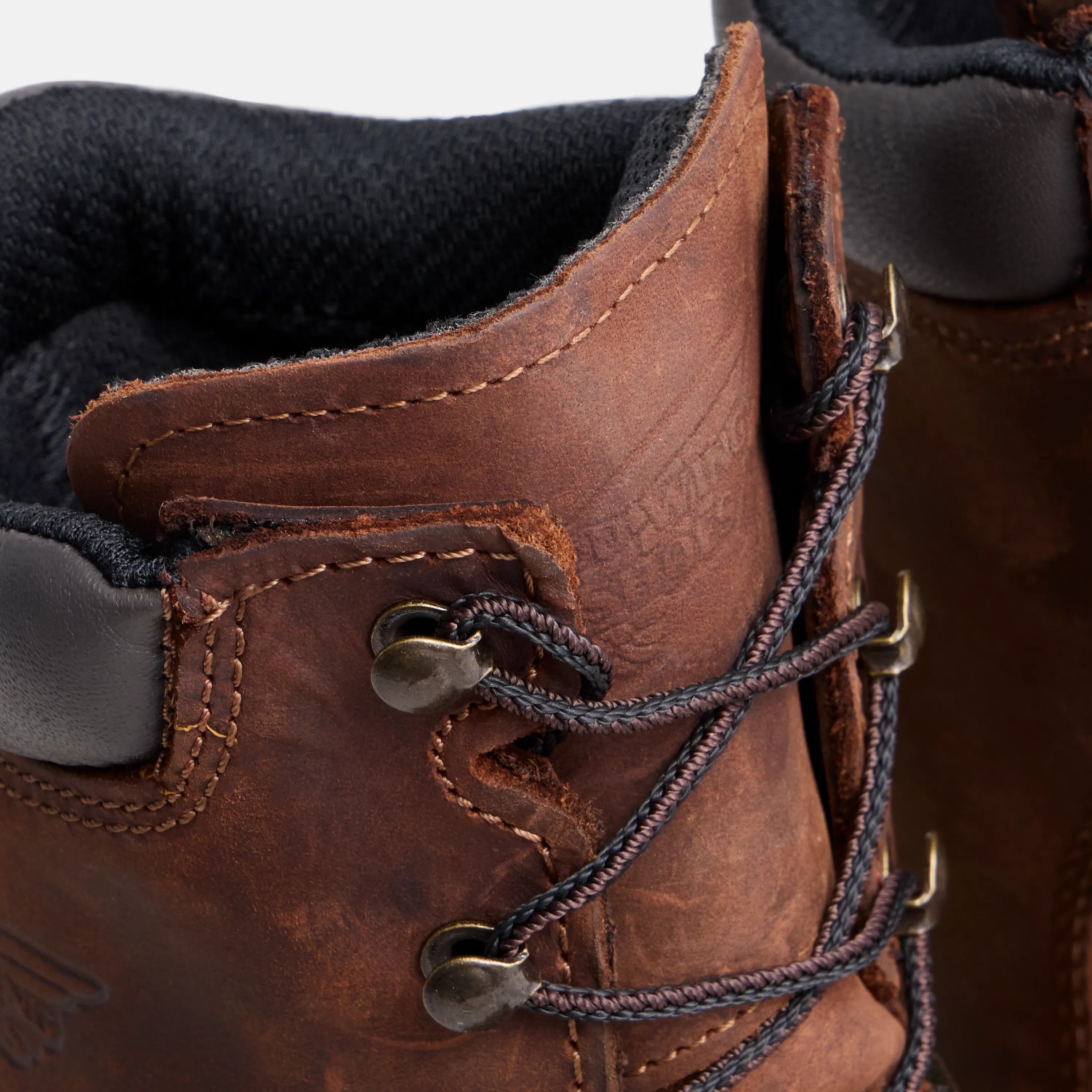 Red Wing Shoes | DynaForce® 8-inch Work Boot 4200