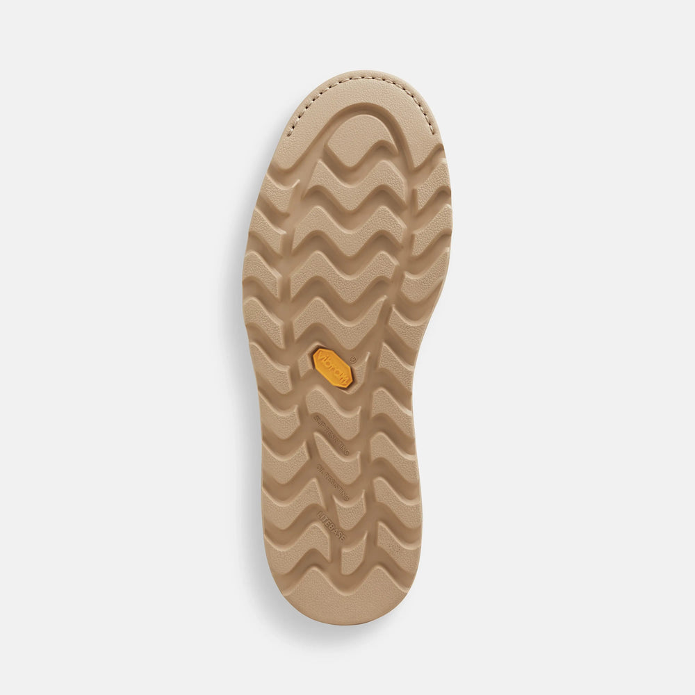 Red Wing Shoes | Traction Tred Lite Chukka Boot 1221
