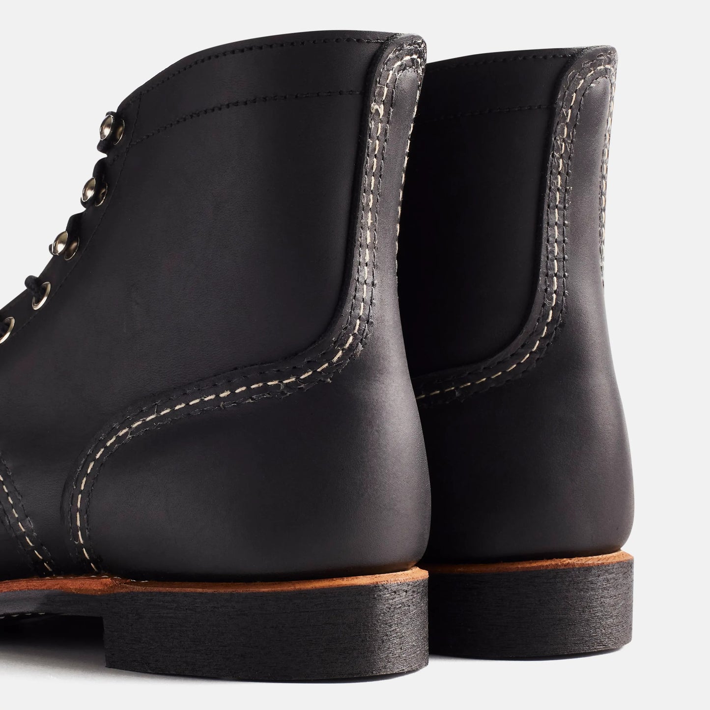 Red Wing Shoes | Iron Ranger 6-Inch Boot in Black Leather 8084