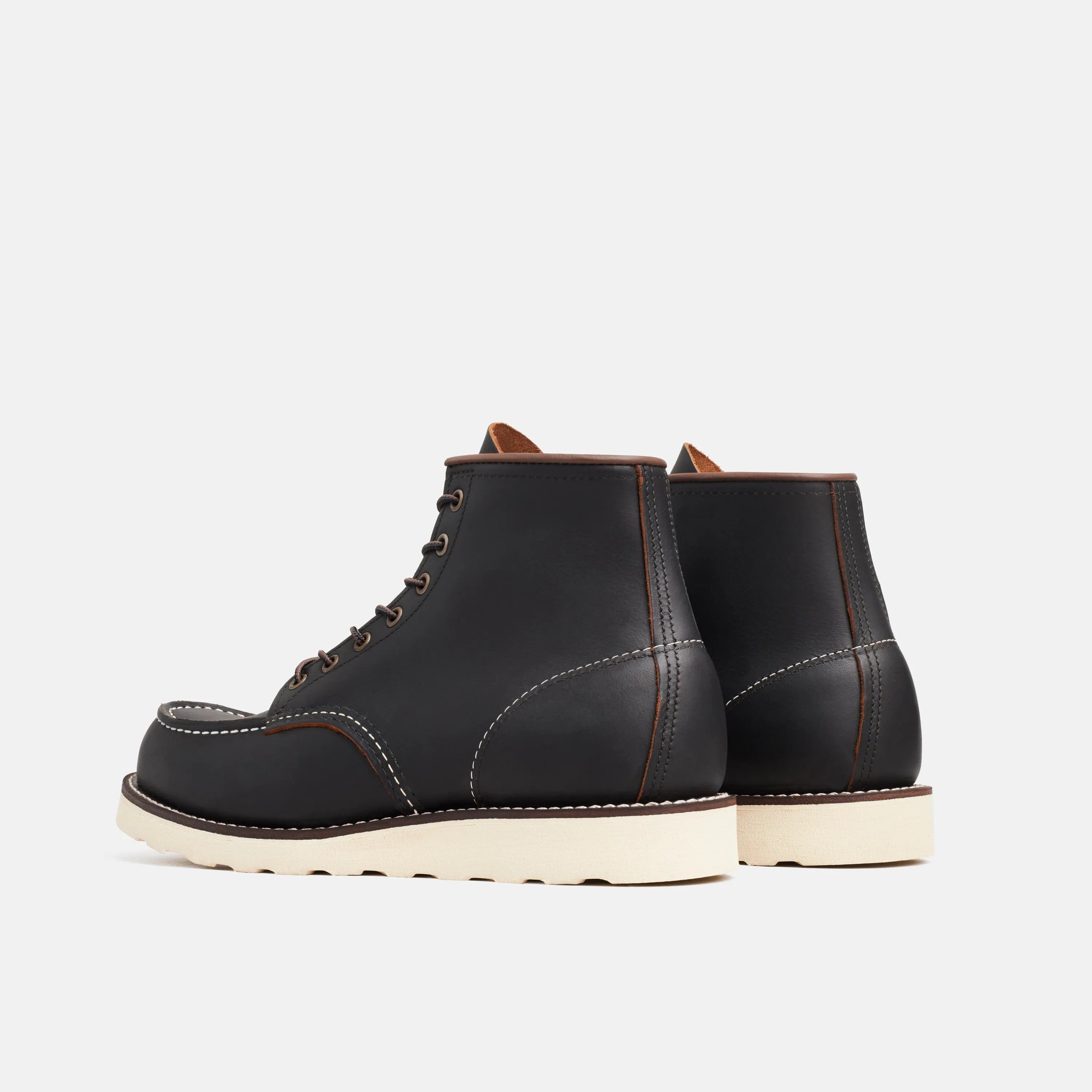 Red Wing Shoes | Classic Moc 6-Inch Boot in Black Leather 8849