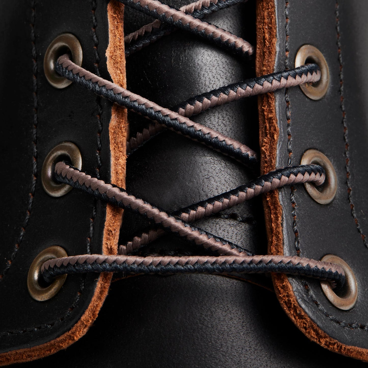 Red Wing Shoes | Classic Moc 6-Inch Boot in Black Leather 8849
