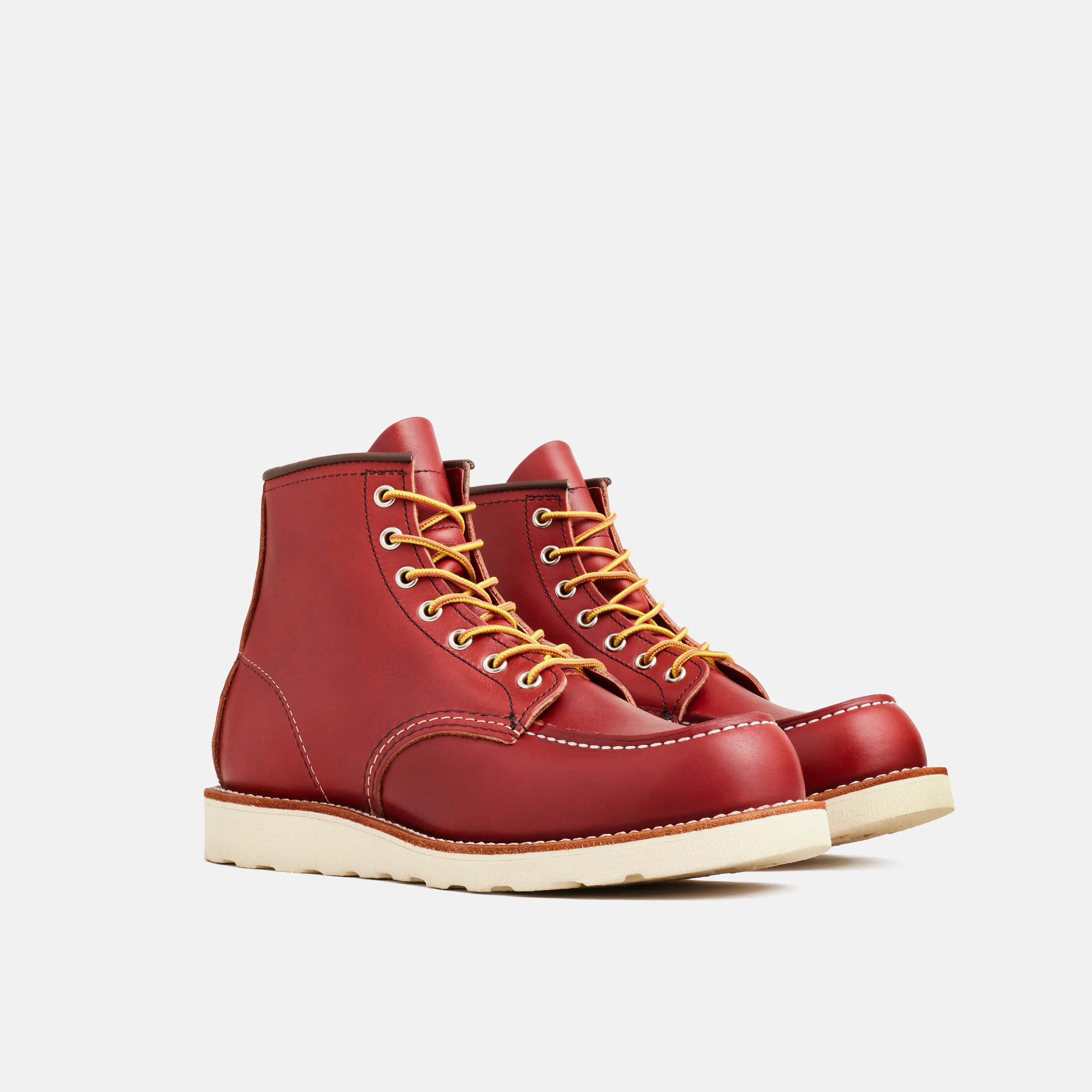 Red Wing Shoes | Classic Moc in Oro Russet 8875 | Red Wing Heritage