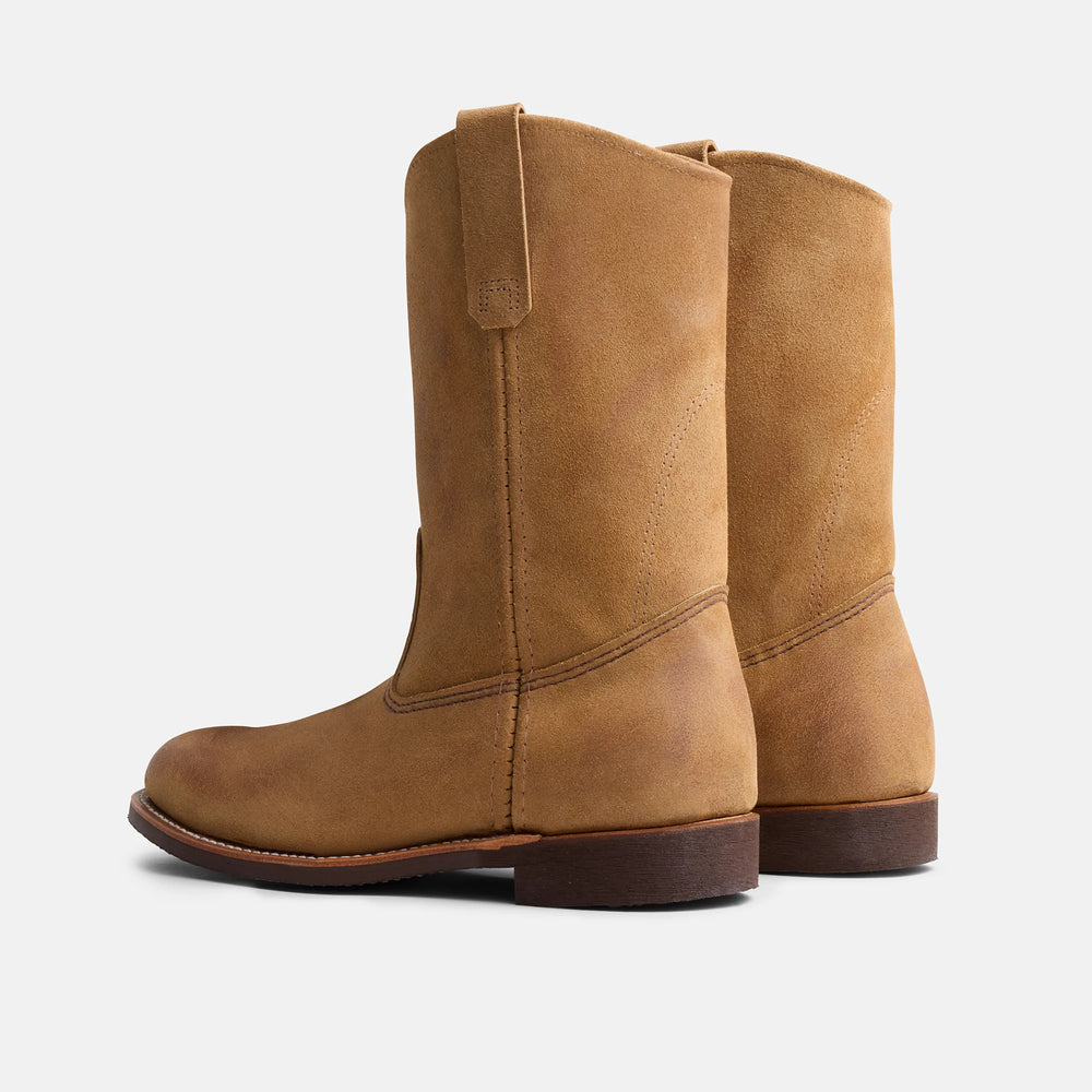 Red Wing Shoes | Pecos Boot in Hawthorne Muleskinner Leather 8060 | Red Wing Heritage
